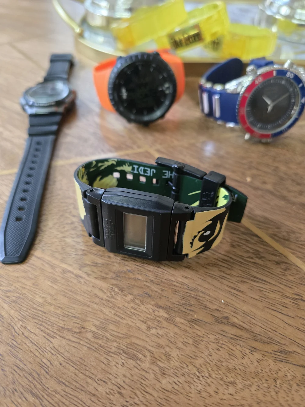 Orange Silicone Sports Wristband Smartwatch Bulk Watches Working Cond..